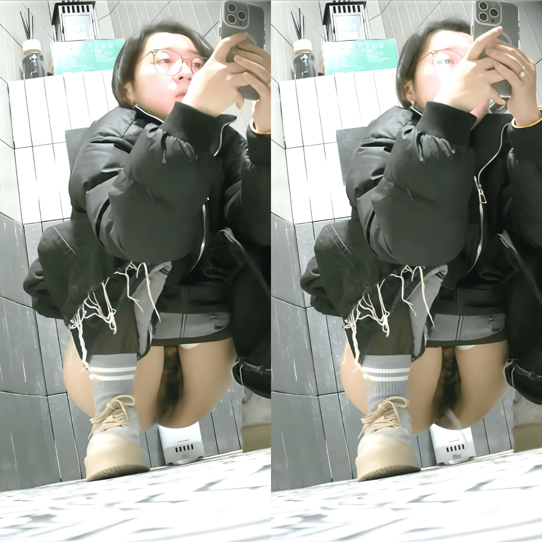 1🈷️☀️商场女厕☀️升级装备♦正拍 后特写✿眼睛妹子▶这蜜桃臀挺哇塞不过这大白屁.png